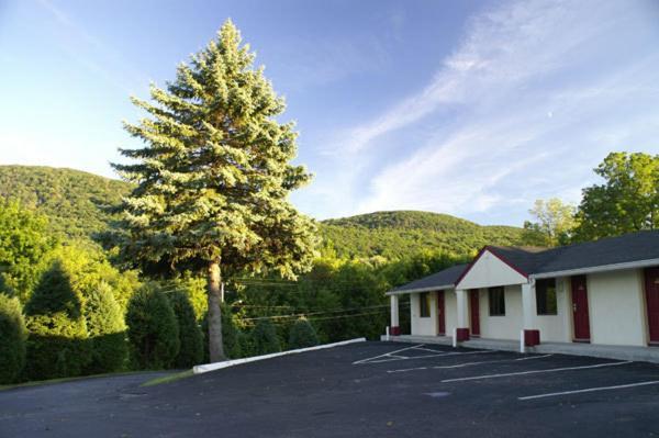 Appalachian Motel Vernon Exterior foto